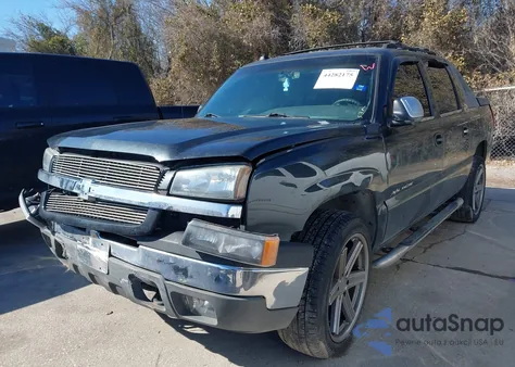 2004 Chevrolet Avalanche 1500 из США, поврежденный, VIN 3GNEC12T54G334334